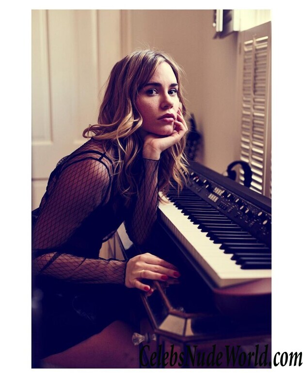 Christa Brittany Allen And Her Aerial Burns 67560