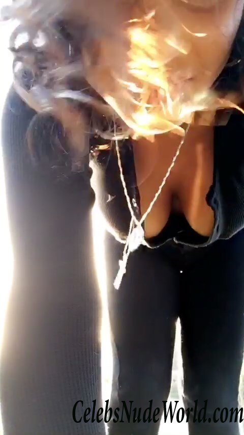 Christina Milian Sexy Photos 67661