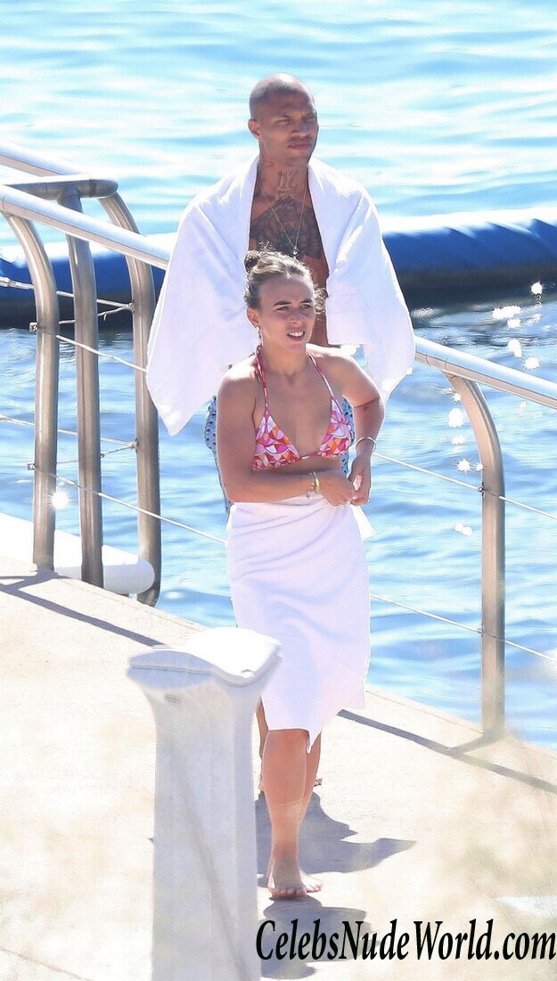 Chloe Green Bikini 68152