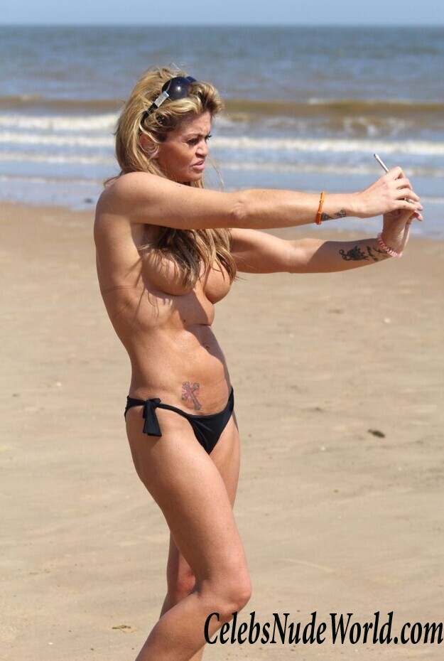 Danniella Westbrook Topless 68411