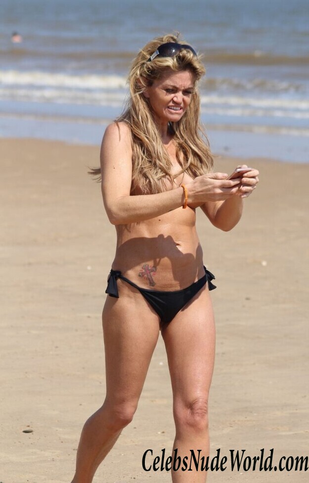 Danniella Westbrook Topless 68413