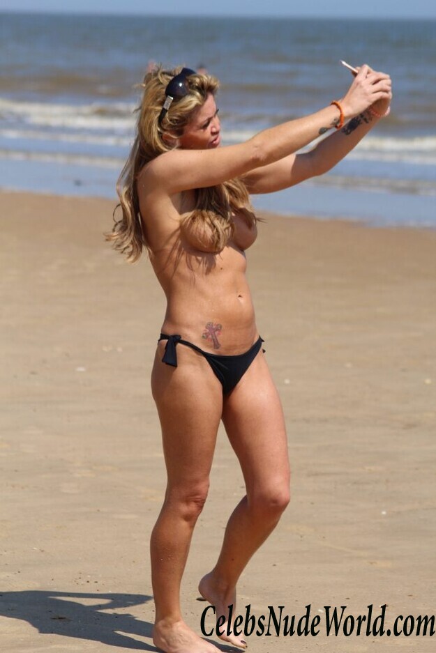 Danniella Westbrook Topless 68414