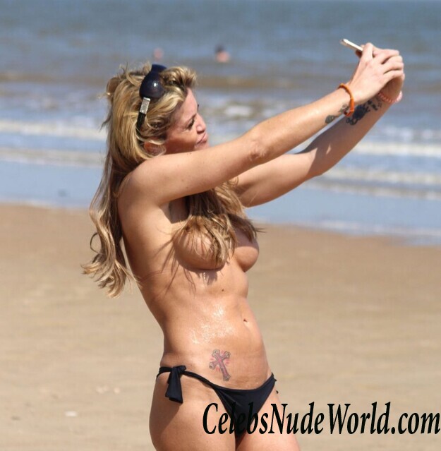 Danniella Westbrook Topless 68415