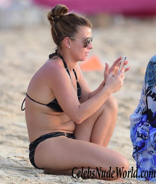 Coleen Rooney Bikini 69041