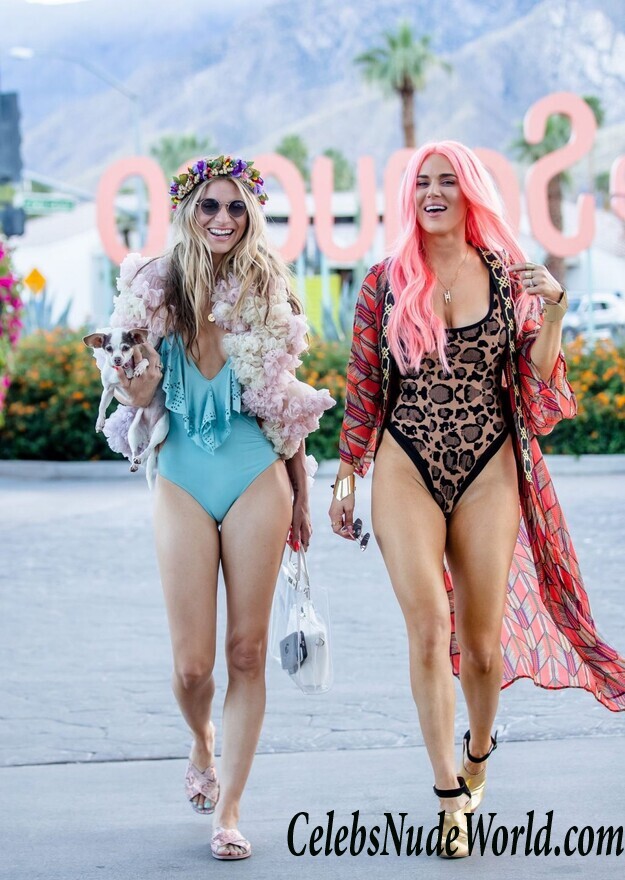 Rachel McCord & CJ ‘Lana’ Perry Sexy 69067