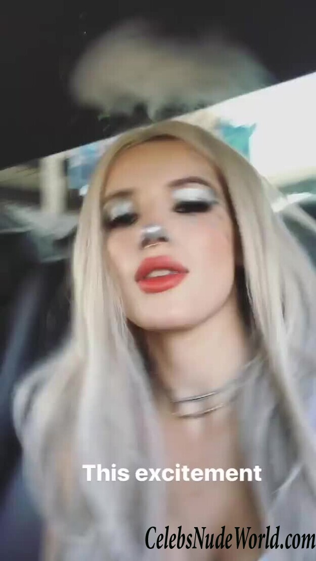 Dani Thorne Sexy 69142