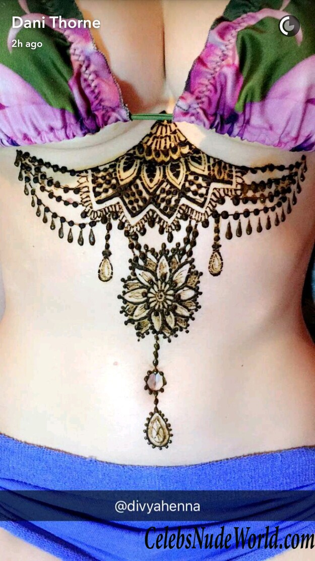 Dani Thorne Sexy Photos 69207