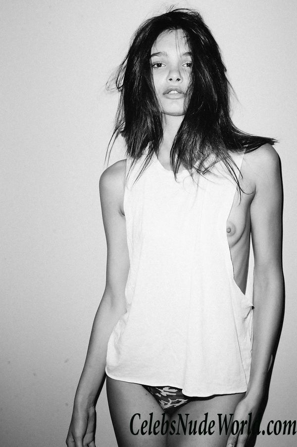 Claudia Guarnieri Topless Photos 69255