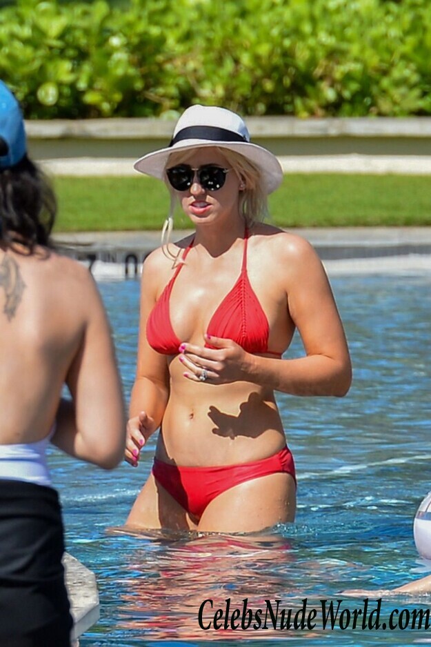 Courtney Force Bikini 69554