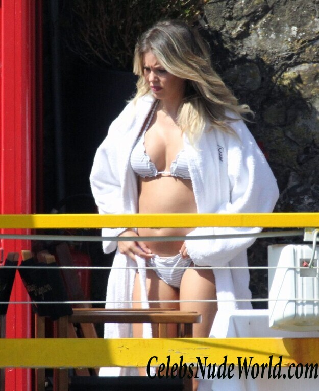 Costanza Caracciolo Sexy 69652