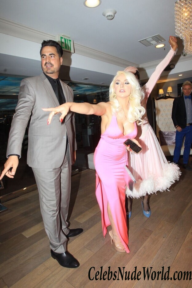 Courtney Stodden Cleavage 69684