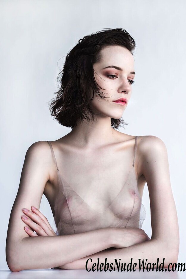 Sexy photos of Corrie Lejuwaan 69720