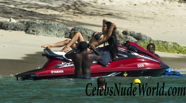 Massive Tits (Feat. Chole Khan) 69802