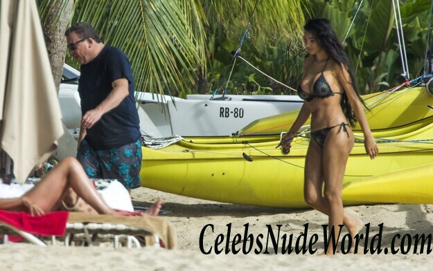 Massive Tits (Feat. Chole Khan) 69821