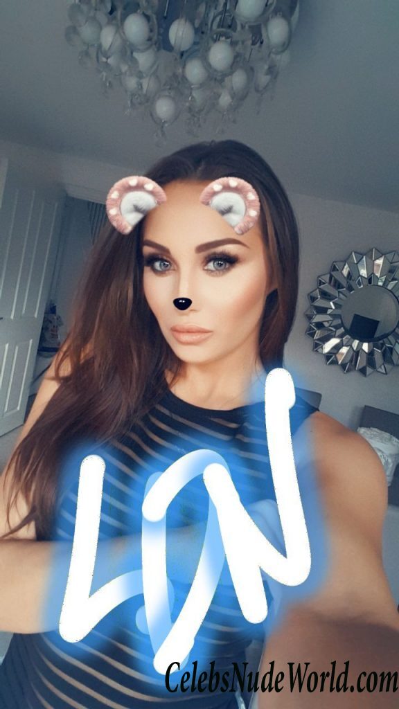 Chloe Goodman Sexy 70135