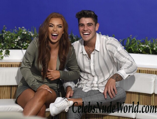 Demi Jones Sexy 71105