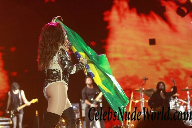 Demi Lovato Sexy 71128