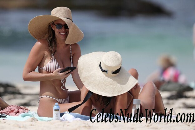 Natasha Oakley & Devin Brugman Bikini 71333