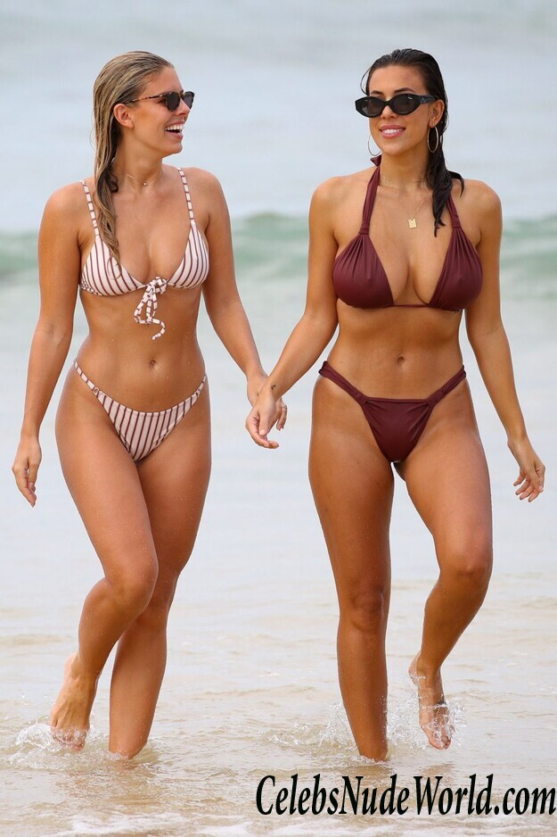 Natasha Oakley & Devin Brugman Bikini 71489