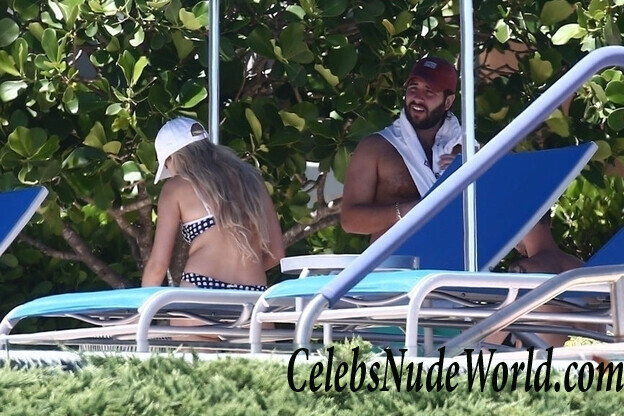 Corinne Olympios Bikini 71824