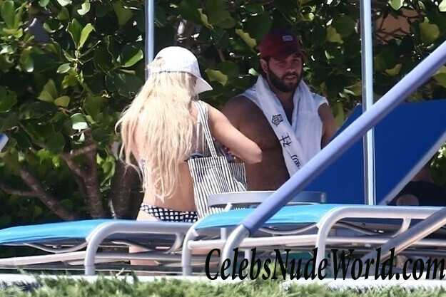 Corinne Olympios Bikini 71828