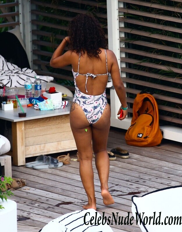 Christina Milian Sexy 72026