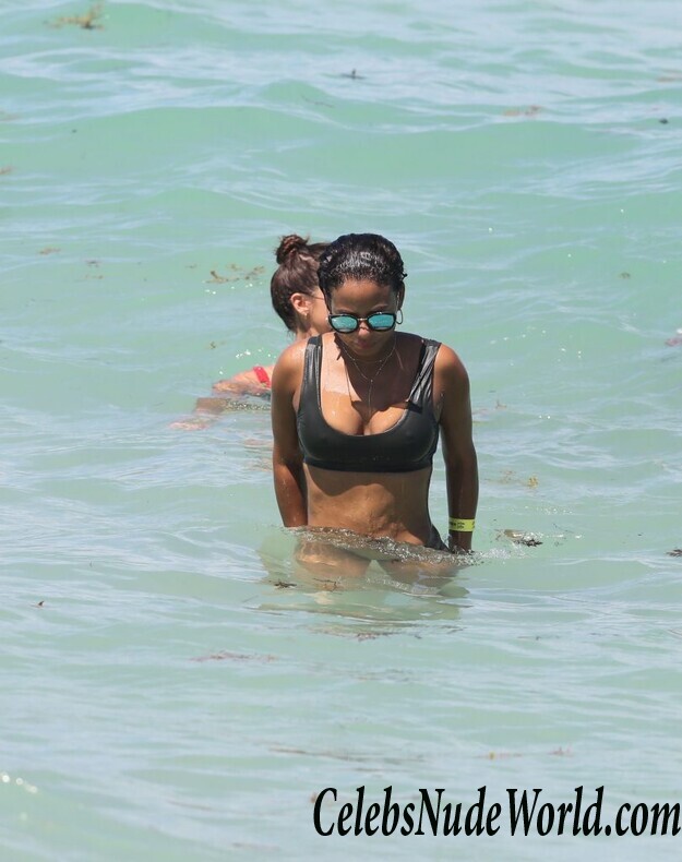 Christina Milian Sexy 72068