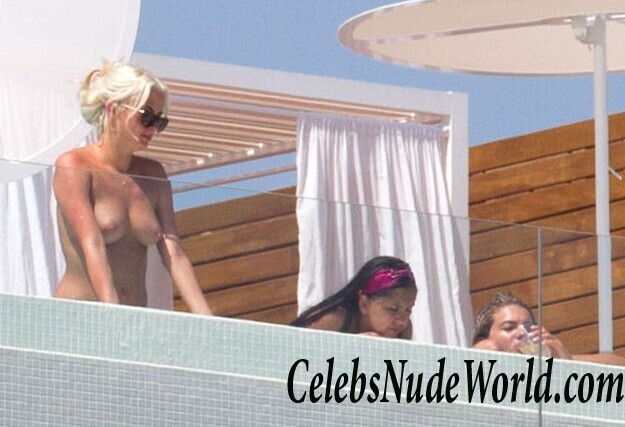 Louisa Johnson, Chloe Paige, Havva Rebke Topless 72434