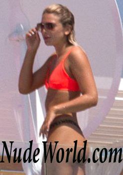 Louisa Johnson, Chloe Paige, Havva Rebke Topless 72474