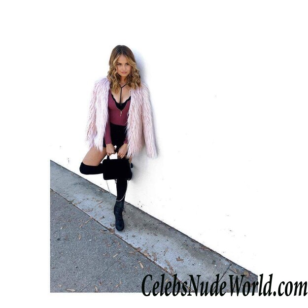 Debby Ryan Sexy Photos 72879