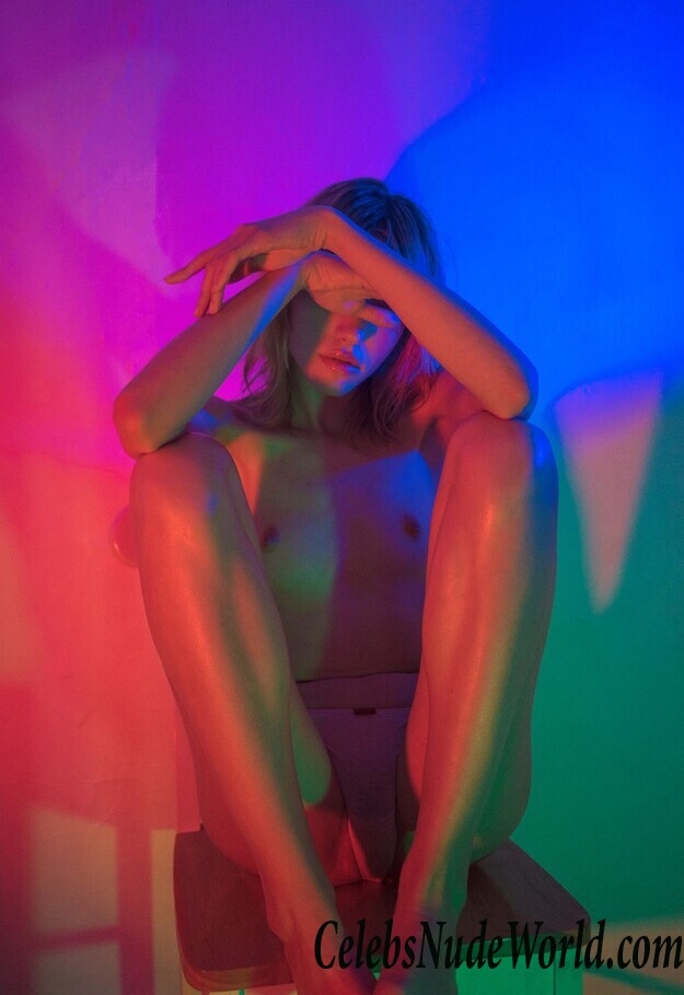 Cora Keegan Sexy 72971