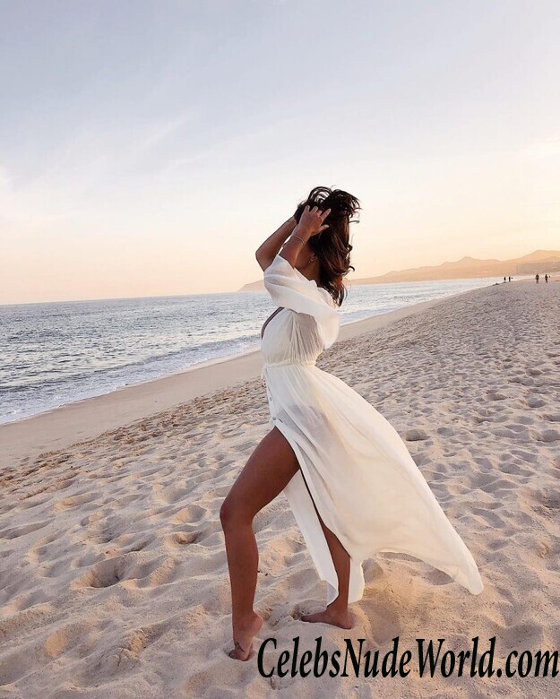 Devin Brugman Sexy 73050