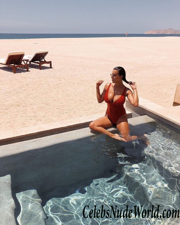 Devin Brugman Sexy 73053