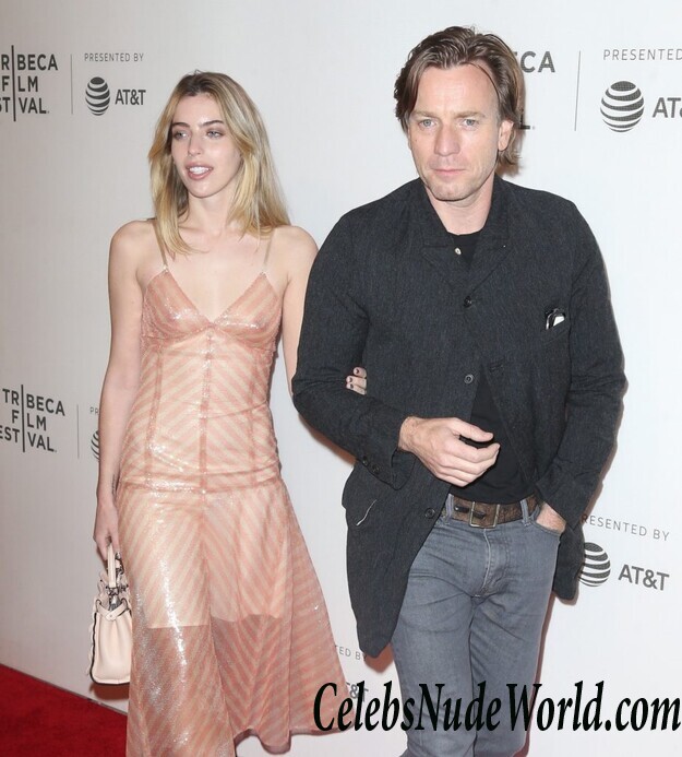 Clara McGregor Sexy 74078