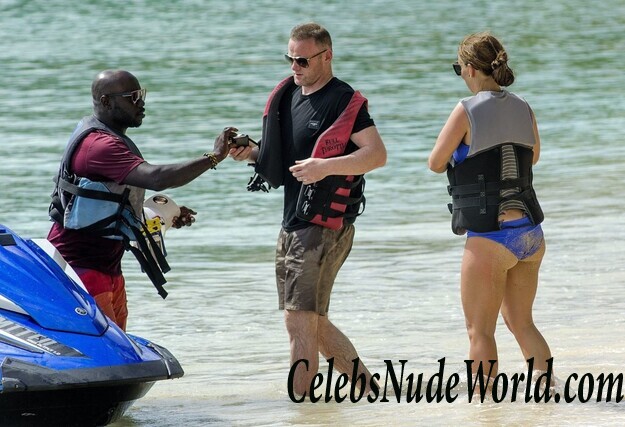 Coleen Rooney Sexy 74348