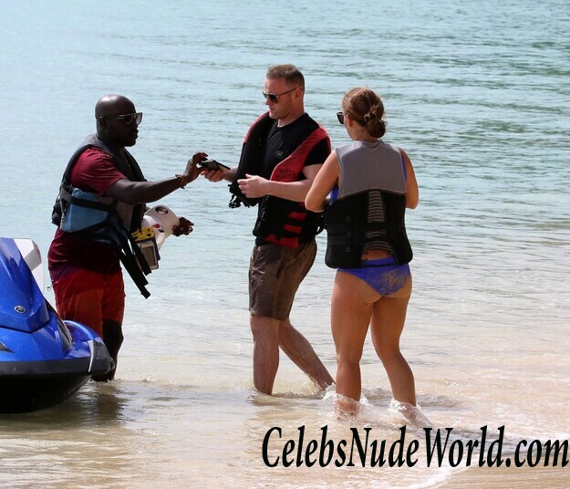 Coleen Rooney Sexy 74352