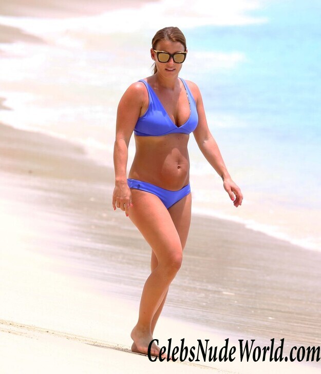 Coleen Rooney Sexy 74390