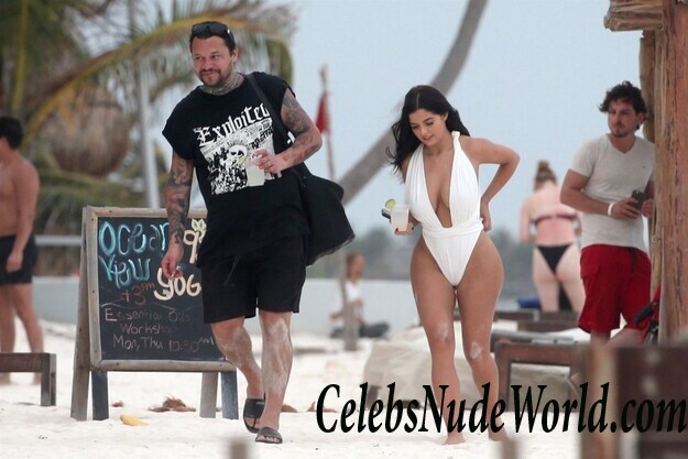 Demi Rose Sexy 74641