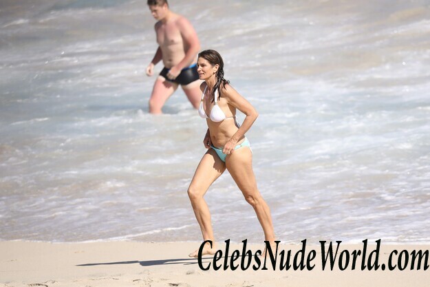 Cindy Crawford And Her Classic Hotness 74782