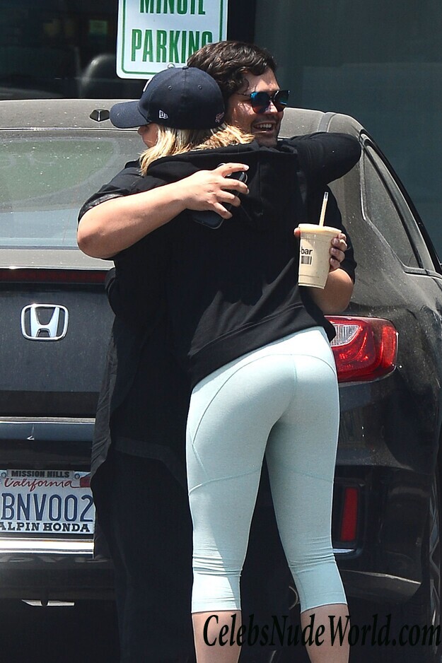 Chloe Moretz Sexy Photos 75178