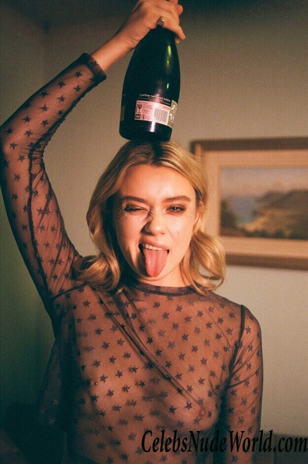 Claudia Thompson Naked 75181