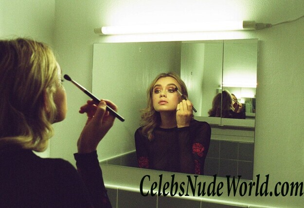 Claudia Thompson Naked 75191