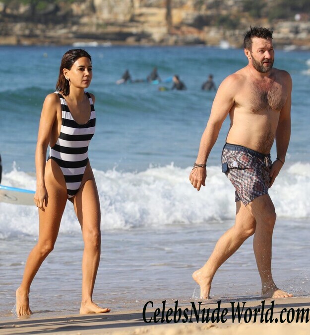 Christine Centenera Sexy 75449