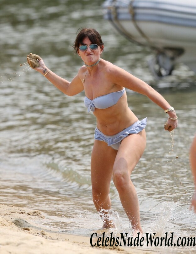 Davina McCall Bikini 75504