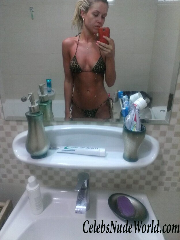 Eilidh Scott The Buxom Beauty: Leaks Edition 76031