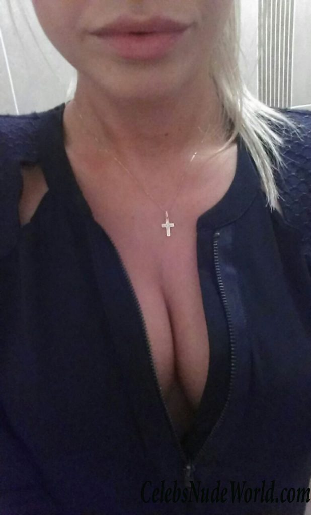 Eilidh Scott The Buxom Beauty: Leaks Edition 76084