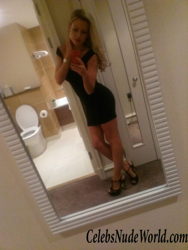 Eilidh Scott The Buxom Beauty: Leaks Edition 76101