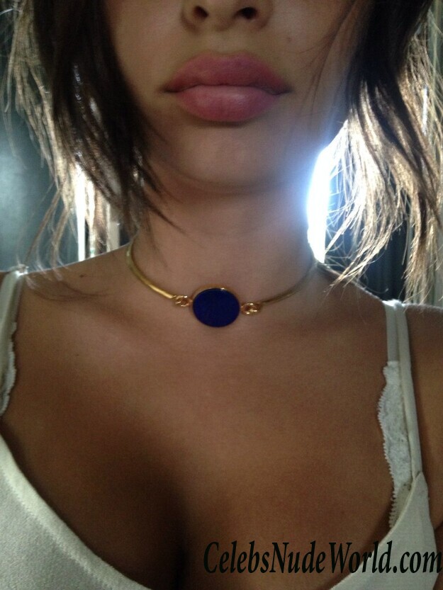 Emily Ratajkowski New Leaked Pics (170 PHOTOS) 76524