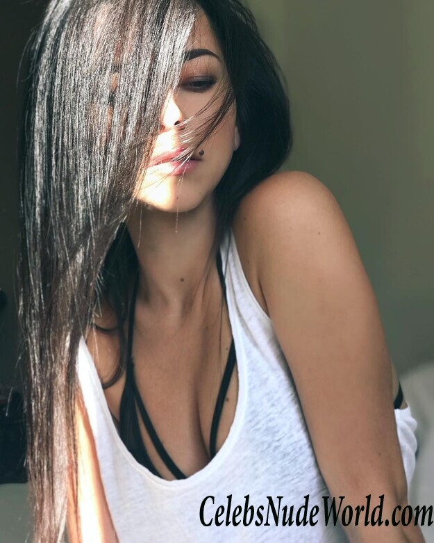 Sexy Photos of Elena Alexandra Apostoleanu 76619