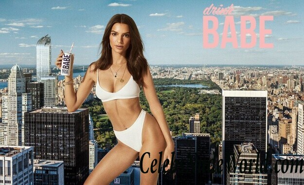 Emily Ratajkowski Bikini 76653